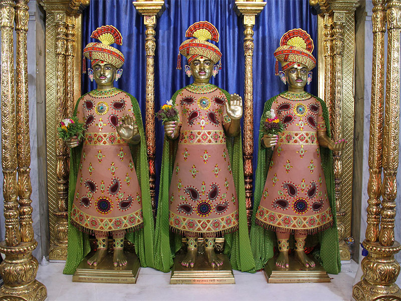 Chandan Adornments 2014 Atladara Vadodara India